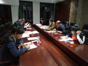 开展十月份主题党日活动